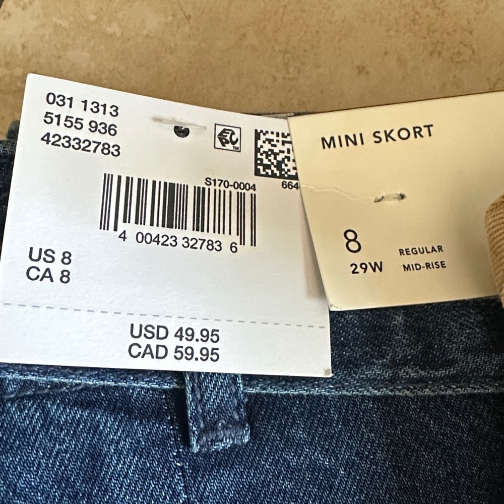 2 AE Pleated Mini Skorts Size 8 Denim and Khaki. - Picture 8 of 8